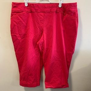 Pennington Savvy Fit Women’s Cuffed Capris Pant